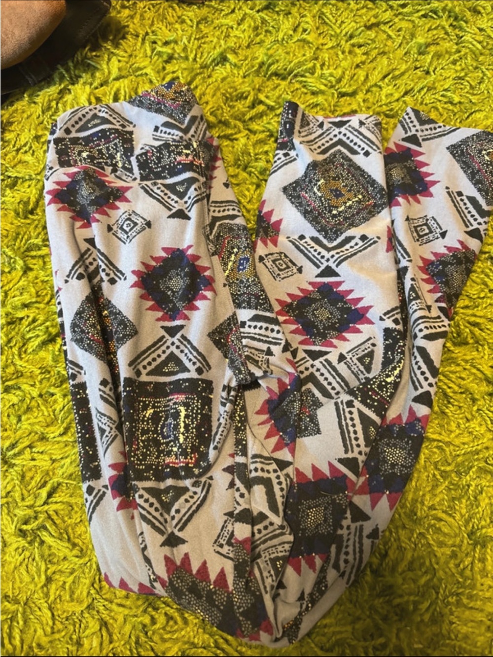 LuLaRoe purple Aztec Print Leggings with Pink and Black Accents